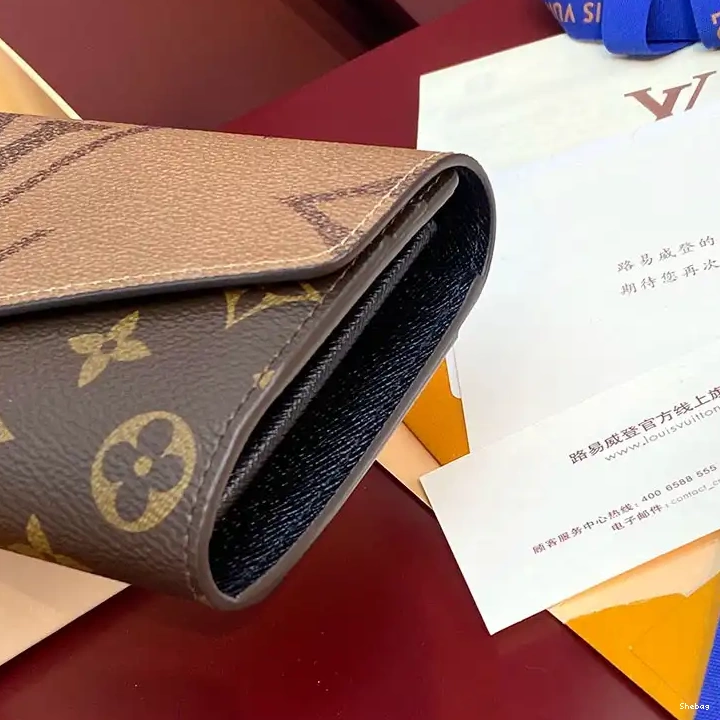 Bags LV 2411YA0030 0807